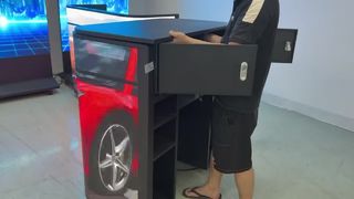 Mur vidéo LED AVOE créatif, cabine DJ, écran vidéo LED